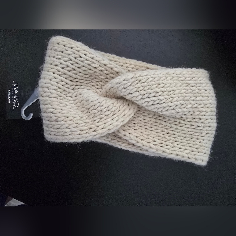 Babo Cream Chunky Knit Twisted Hairband